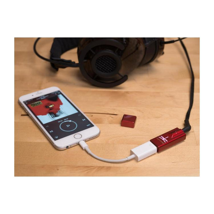 Audioquest DragonFly | Amplificateur DAC/Casque USB Type A - Sortie 2.1v - Rouge-Sonxplus St-Georges